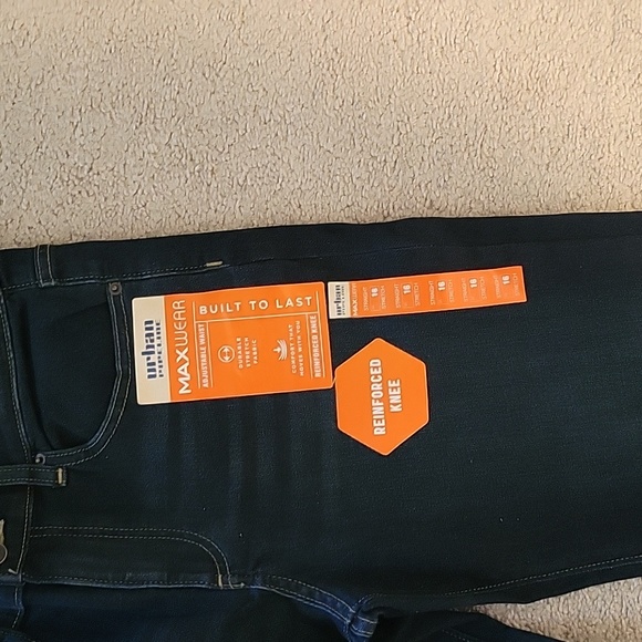 Dark Jeans - Picture 2 of 4